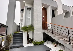 Foto 1 de Casa com 2 Quartos à venda, 125m² em Lago Azul, Estância Velha
