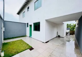 Foto 1 de Casa com 3 Quartos à venda, 150m² em Santa Mônica, Belo Horizonte