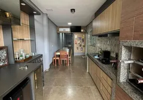 Foto 1 de Casa com 3 Quartos à venda, 170m² em Vila Boa Vista, Barueri