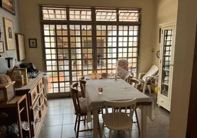 Foto 1 de Casa de Condomínio com 4 Quartos à venda, 230m² em Jardim Recreio, Ribeirão Preto