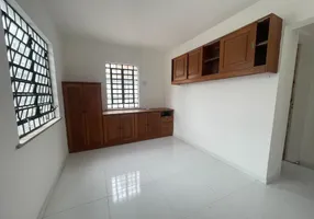 Foto 1 de Apartamento com 1 Quarto para alugar, 25m² em Batista Campos, Belém