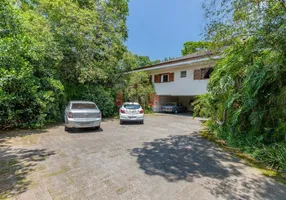 Foto 1 de Casa com 6 Quartos à venda, 721m² em Parque Silvino Pereira, Cotia