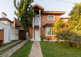 Foto 1 de Sobrado com 3 Quartos à venda, 158m² em Pilarzinho, Curitiba