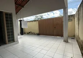 Foto 1 de Casa com 3 Quartos à venda, 90m² em Ribeira, Salvador