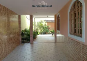 Foto 1 de Casa com 5 Quartos à venda, 264m² em Parque Residencial Laranjeiras, Serra