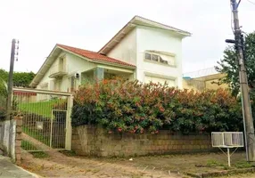 Foto 1 de Casa com 3 Quartos à venda, 584m² em Três Figueiras, Porto Alegre