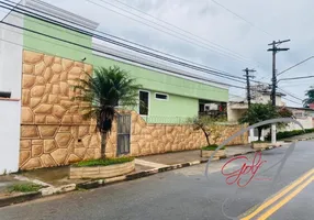 Foto 1 de Sobrado com 4 Quartos à venda, 169m² em Quitaúna, Osasco