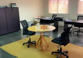 Foto 1 de Sala Comercial para venda ou aluguel, 45m² em Vila Hamburguesa, São Paulo