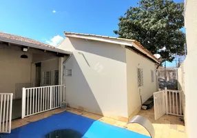 Foto 1 de Casa com 3 Quartos à venda, 150m² em Cristo Rei, Várzea Grande