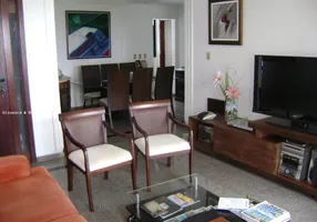 Foto 1 de Apartamento com 4 Quartos para alugar, 174m² em Candeal, Salvador