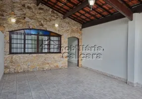 Foto 1 de Casa com 2 Quartos à venda, 155m² em Jardim Imperador, Praia Grande