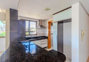 Foto 1 de Apartamento com 2 Quartos à venda, 80m² em Mont' Serrat, Porto Alegre