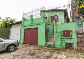 Foto 1 de Casa com 4 Quartos à venda, 119m² em Medianeira, Porto Alegre