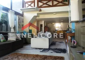 Foto 1 de Casa de Condomínio com 6 Quartos à venda, 276m² em Morada da Praia, Bertioga