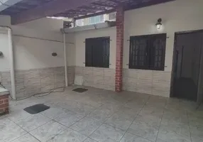 Foto 1 de Casa com 2 Quartos à venda, 70m² em Boca do Rio, Salvador