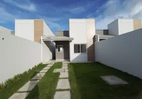 Foto 1 de Casa com 2 Quartos à venda, 70m² em Pires Façanha, Eusébio