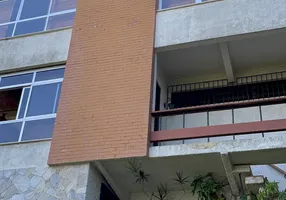 Foto 1 de Casa com 4 Quartos à venda, 400m² em Jardim Guanabara, Rio de Janeiro