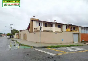 Foto 1 de Casa com 3 Quartos à venda, 200m² em Parque Manibura, Fortaleza