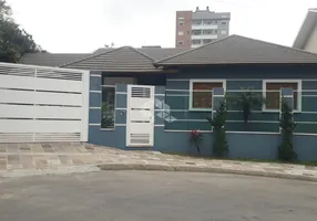 Foto 1 de Casa com 3 Quartos à venda, 180m² em Planalto, Caxias do Sul