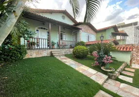 Foto 1 de Casa com 4 Quartos à venda, 375m² em Ouro Preto, Belo Horizonte