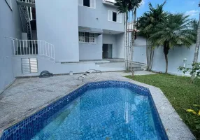 Foto 1 de Casa de Condomínio com 3 Quartos para alugar, 284m² em Sao Paulo II, Cotia