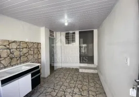 Foto 1 de Casa com 2 Quartos para alugar, 40m² em Vila Maria Alta, São Paulo