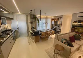 Foto 1 de Apartamento com 4 Quartos à venda, 164m² em Cabral, Curitiba