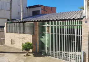 Foto 1 de Casa com 2 Quartos à venda, 70m² em Cajuru, Curitiba