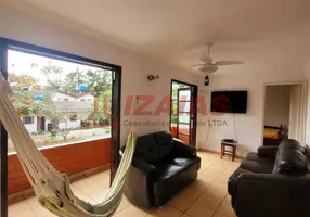 Foto 1 de Apartamento com 3 Quartos à venda, 50m² em Itaguá, Ubatuba