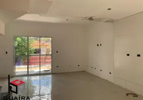 Foto 1 de Sobrado com 3 Quartos à venda, 144m² em Vila Vitoria, Santo André