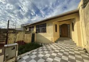 Foto 1 de Casa com 4 Quartos à venda, 190m² em Guabirotuba, Curitiba