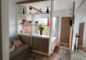 Foto 1 de Kitnet com 1 Quarto à venda, 32m² em Centro, Balneário Camboriú