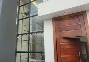 Foto 1 de Casa com 3 Quartos à venda, 130m² em Parque Aurora, Campos dos Goytacazes