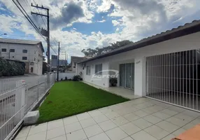 Foto 1 de Casa com 5 Quartos para alugar, 285m² em Salto do Norte, Blumenau