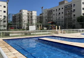 Foto 1 de Apartamento com 2 Quartos para alugar, 50m² em Coaçu, Fortaleza