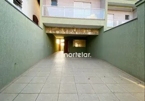 Foto 1 de Sobrado com 3 Quartos à venda, 160m² em Parque São Domingos, São Paulo