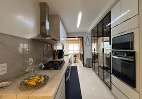 Foto 1 de Apartamento com 4 Quartos à venda, 225m² em Setor Marista, Goiânia