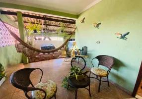 Foto 1 de Casa com 3 Quartos à venda, 136m² em Vila Jussara, Carapicuíba