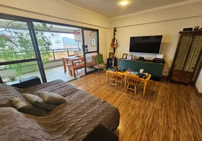 Foto 1 de Apartamento com 3 Quartos à venda, 111m² em Ponta da Praia, Santos