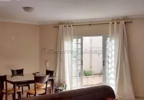 Foto 1 de Sobrado com 3 Quartos à venda, 260m² em Jardim Caçula, Jundiaí