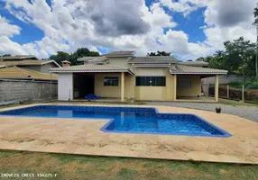 Foto 1 de Fazenda/Sítio com 3 Quartos à venda, 900m² em Zona Rural, Pinhalzinho