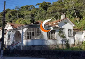Foto 1 de Casa com 4 Quartos à venda, 300m² em Centro, Petrópolis
