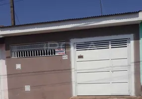 Foto 1 de Casa com 2 Quartos à venda, 55m² em Antenor Garcia, São Carlos