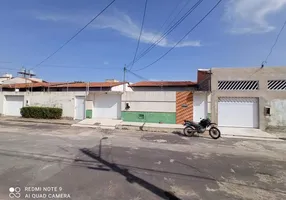 Foto 1 de Casa com 3 Quartos para alugar, 130m² em Residencial Pinheiros, São Luís