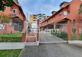 Foto 1 de Casa de Condomínio com 3 Quartos à venda, 188m² em Cristo Redentor, Porto Alegre