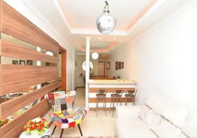 Foto 1 de Apartamento com 3 Quartos à venda, 100m² em Vila Moema, Tubarão