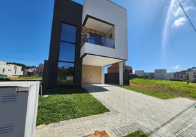 Foto 1 de Casa de Condomínio com 3 Quartos à venda, 116m² em Santa Cândida, Curitiba