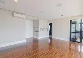 Foto 1 de Apartamento com 3 Quartos para alugar, 187m² em Moema, São Paulo