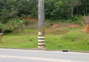 Foto 1 de Lote/Terreno à venda em Boehmerwald, Joinville