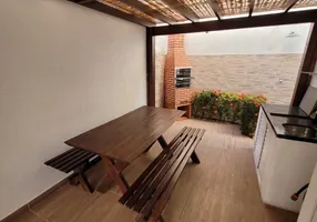 Foto 1 de Casa de Condomínio com 4 Quartos à venda, 151m² em Buraquinho, Lauro de Freitas